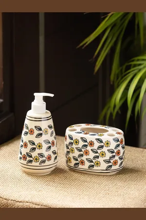 ExclusiveLane Set of 2 Cozy Crossandras Painted Ceramic Bathroom Accessories Set