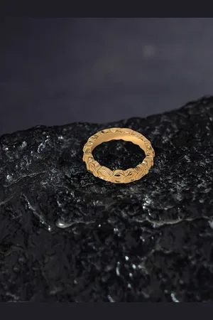 Accessorize London Women Textured Circles Finger Ring