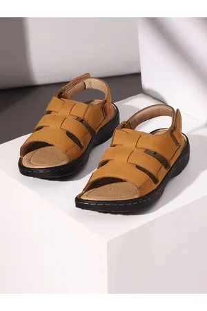 Red Chief Men Brown Leather Comfort Sandals