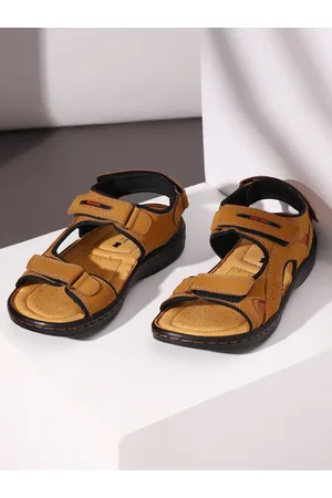 Red Chief Men Brown Solid Comfort sandals