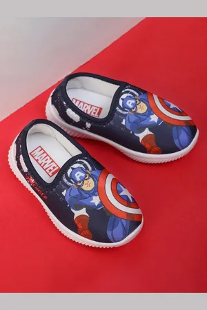 Kidsville Boys Captain America Printed Slip-On Sneakers