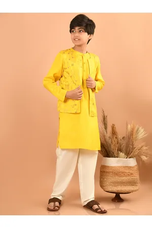 LilPicks Boys Mandarin Collar Kurta With Pyjamas & Jacket