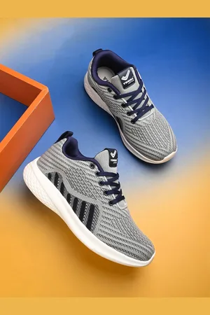 Yuuki Women Textured Lace-Up Sneakers