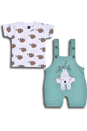 Wish Karo Boys Printed Cotton T-shirt & Dungaree