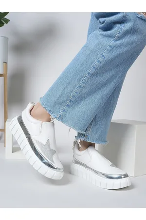 DressBerry Women Embellished Slip-On Sneakers