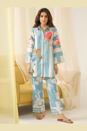 Sangria Printed Linen Shirt With Trousers