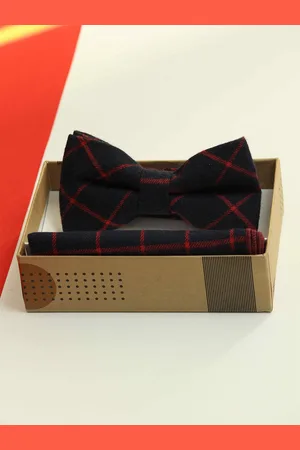 Tossido Men Checked Cotton Bowtie & Pocket Square Set