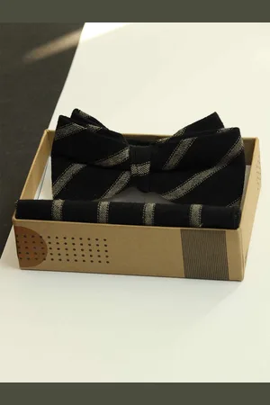 Tossido Men Striped Cotton Bowtie & Pocket Square Set