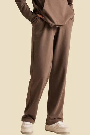 Muvazo Women Mid-Rise Training or Gym Straight-Fit Fleece Track Pant