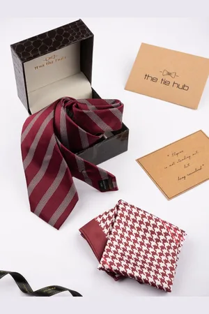 The Tie Hub Men Woven Design Necktie With Pocket Square Combo Set