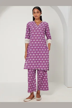Ancestry Floral Printed V-Neck Straight Kurta
