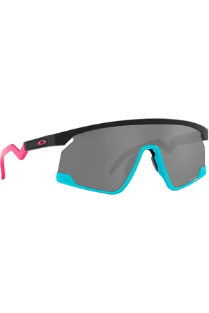 Oakley Unisex UV Protected Grey Lens Rectangle Sunglasses - 0OO928092800539