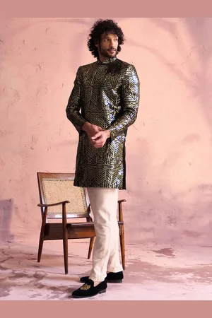 Vastramay Embellished Sequinned Mandarin Collar Sherwani Set