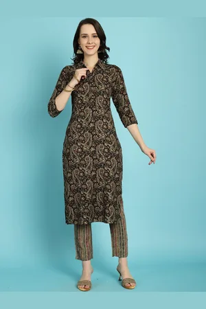 Rajnandini Paisley Printed Shirt Collar Straight Kurta With Trouser