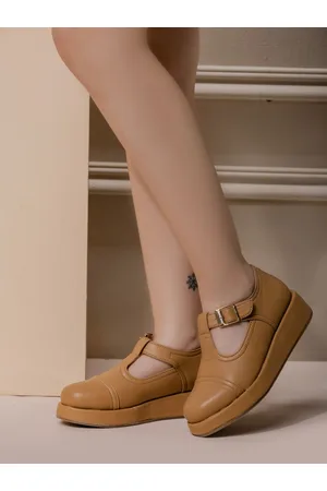SHEZONE Women Lightweight Buckled Sneakers