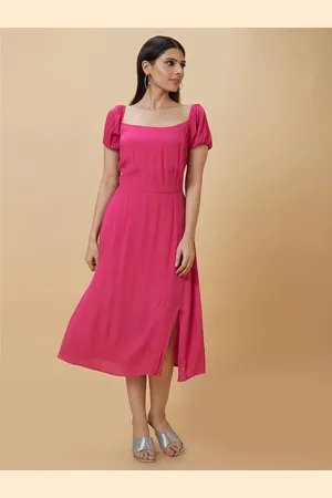 Globus Square Neck A-Line Midi Dress