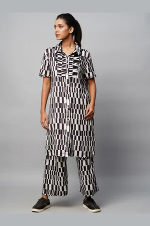 Chemistry Geometric Printed Regular Kurta With Trousers
