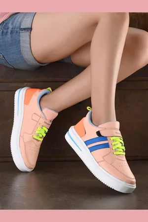 WOAKERS Women Striped Comfort Insole Sneakers