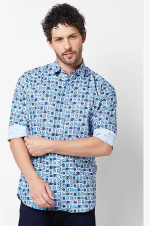 Giordano Slim Fit Geometric Printed Casual Shirt