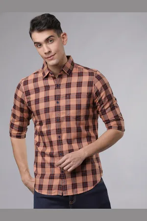 LocoMotive Men Peach-Coloured & Navy Blue Slim Fit Checked Casual Shirt