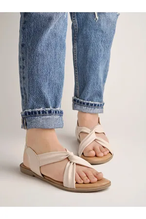 Shoetopia Girls Twisted Strap Open Toe Flats