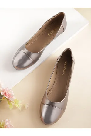 DressBerry Women Slip-On Ballerinas