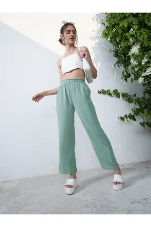 Berrylush Women Relaxed Straight Leg High-Rise Plain Loose Fit Trousers