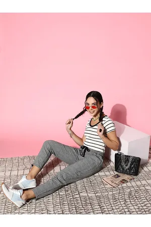 Berrylush Women Grey Checked Utility Trousers
