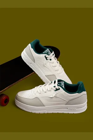 Xtep Men Perforations Sneakers