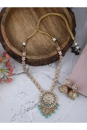 AURAA Trends Gold-Plated Kundan Necklace & Earrings