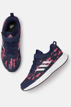 adidas Kids Woven Design Essento 2.0 K Running Shoes