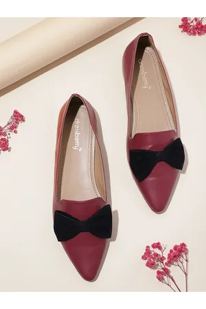 DressBerry Women Pointed Toe Ballerinas with Bow Detail