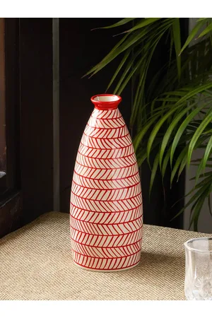 ExclusiveLane Red & White Set Of 2 Chevrons Ceramic Round Vases