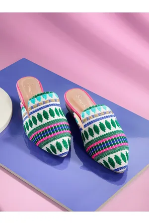 Sangria Women Woven Design Ethnic Mules