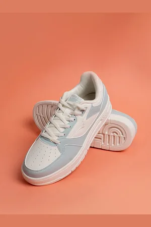Xtep Women Colourblocked Sneakers