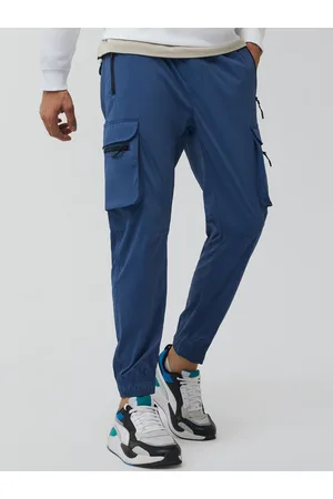 XYXX Men Relaxed Mid Rise Cotton Cargo Trousers
