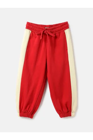 Benetton Boys Colourblocked Regular Fit Mid-Rise Plain Cotton Jogger