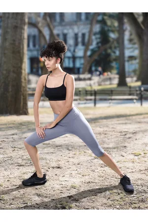 GymShark Women Solid High-Rise Knee-Length Training Tights