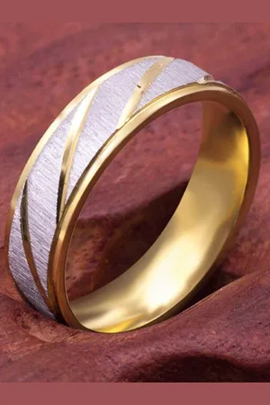 VÌEN Unisex Stainless Steel Gold-Plated Two Tone Twill Pattern Ring