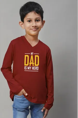Friskers Boys Maroon Typography Printed V-Neck Applique T-shirt