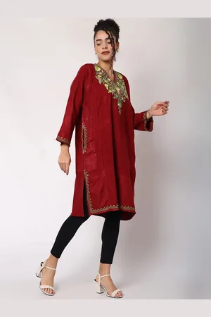 CRAFTBAZAR Floral Yoke Design V-Neck Yoke Design A-Line Kurta