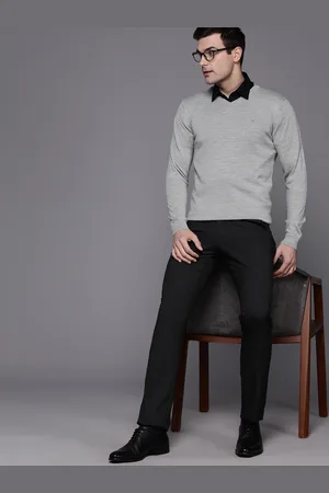 Louis Philippe Solid V-Neck Pullover