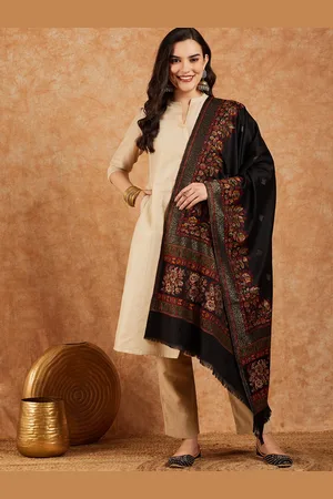 HK colours of fashion Ethnic Motifs Woven Design Shawl