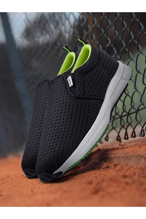 Avant Men Bolt Ultralightweight Mesh Training Shoes