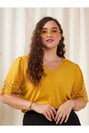 Berrylush Plus Size Yellow V-Neck Cut Out Top
