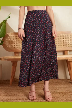 Berrylush Navy Blue & Red Printed Flared A-Line Skirt