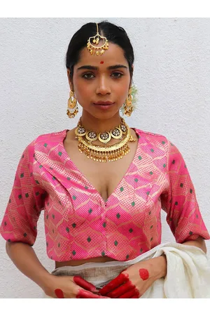 Chidiyaa Self Design Woven Design Brocade Saree Blouse