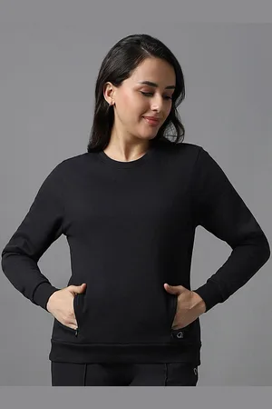 Amante Round Neck Pullover Sweatshirt