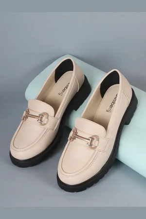 DressBerry Women Beige Comfort Insole Heeled Horsebit Loafers