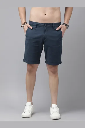 Roadster The Life Co. Men Solid Mid-Rise Chino Shorts